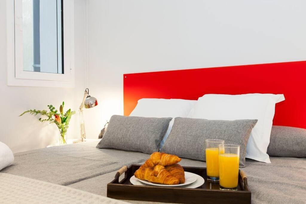 Perfectly Located 4bed 4bath In Eixample Lejlighed Barcelona