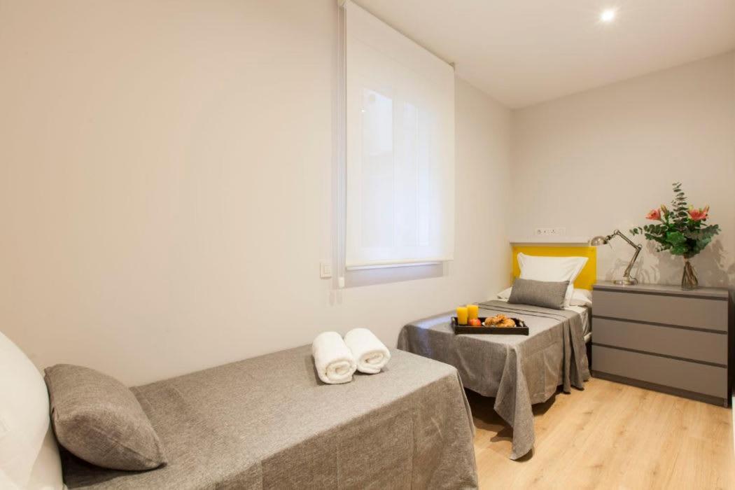 Perfectly Located 4bed 4bath In Eixample Barcelona