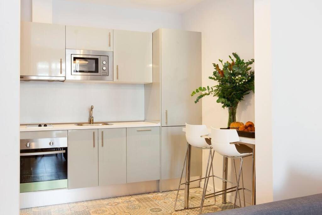 Lejlighed Perfectly Located 4bed 4bath In Eixample Barcelona